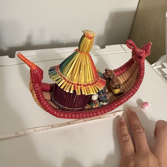 Two Vintage Handmade Caballito De Totora Peruvian Boat Colorful Wicker And Wood - Picture 2 of 10